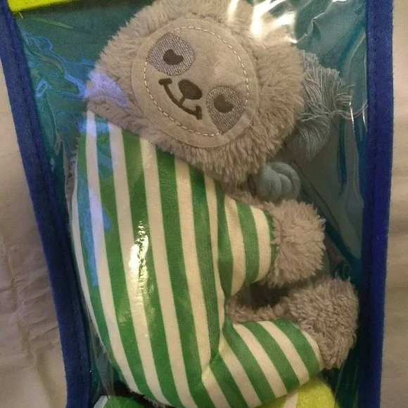 Dog Toys Boots & Barkley Green Stocking 6 Pieces Stuffed Toys & Balls - Picture 2 of 5